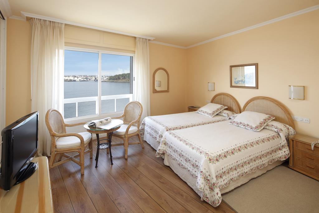 Hotel Rotilio Sanxenxo Esterno foto